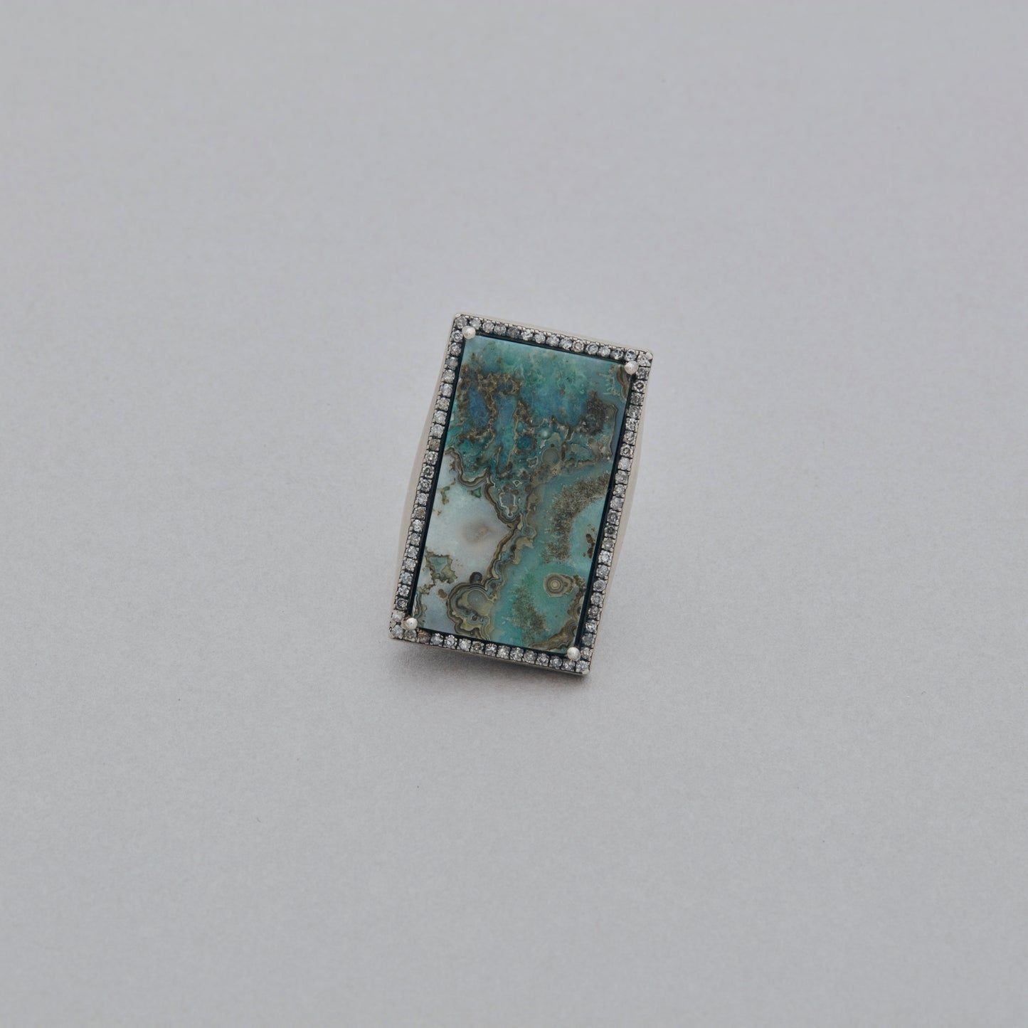 1050 Chrysolace | One of a Kind Canan Ring