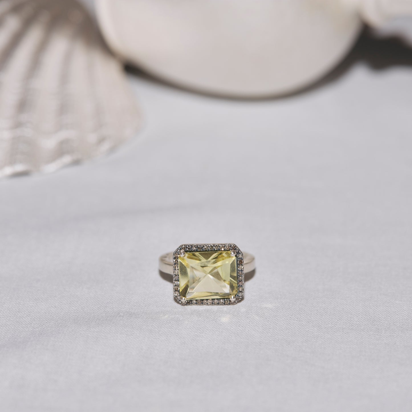 1096 Lemon Quartz | One of a Kind Reni Ring