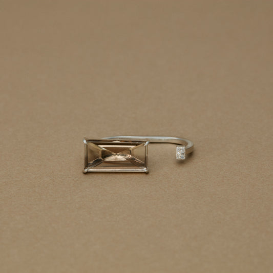 1298 Bi-color Smoky Quartz | One of a Kind Mare Ring