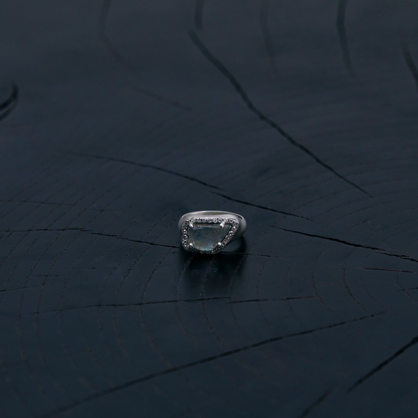 1437 Labradorite | Canan Pinky Ring
