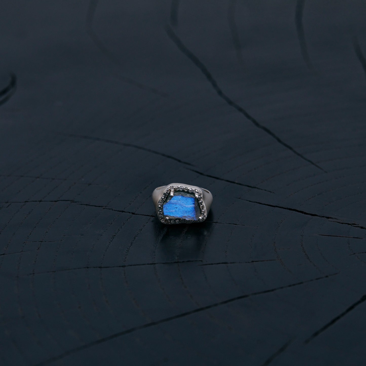 1437 Labradorite | Canan Pinky Ring