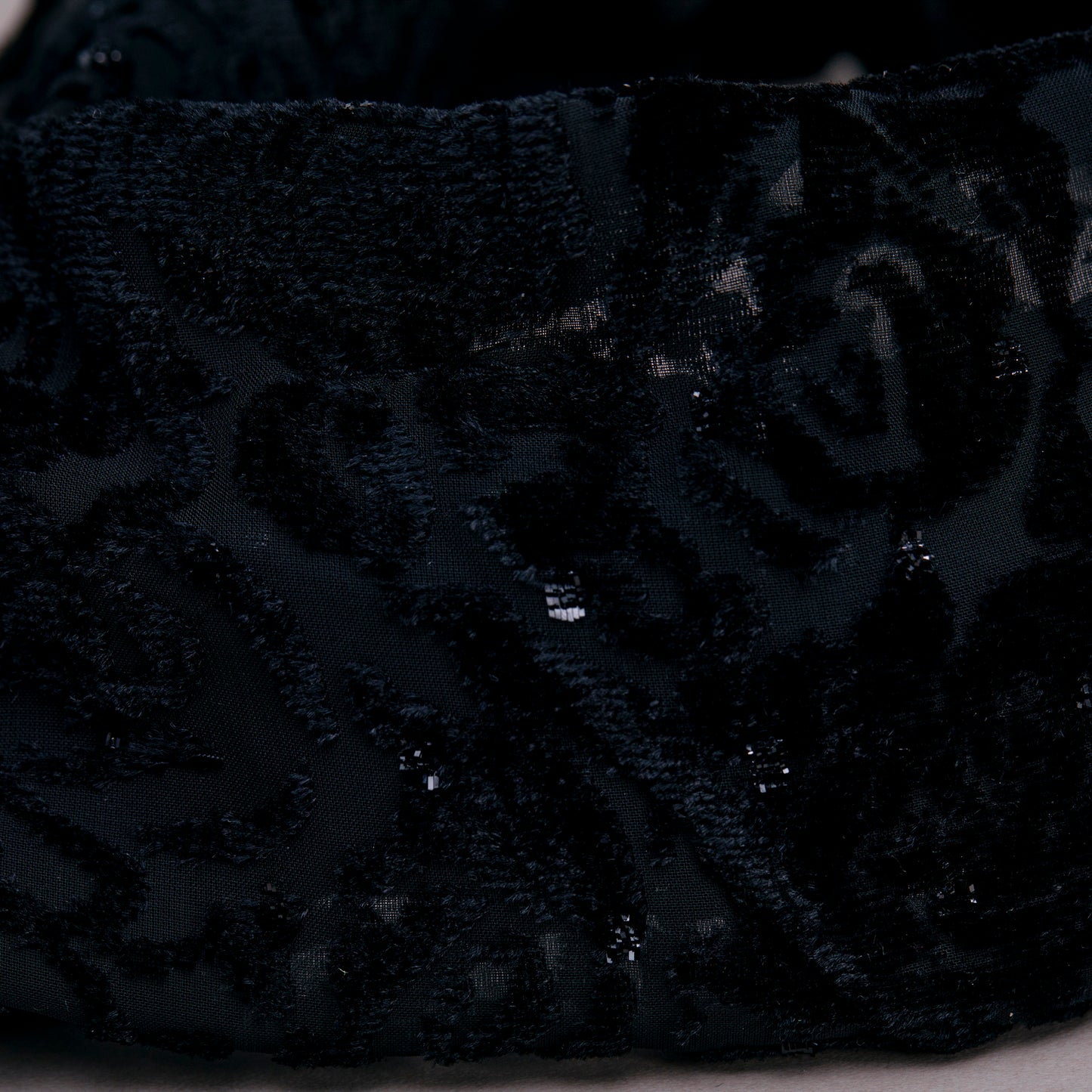 1521 Chocho Velvet Headband | Black