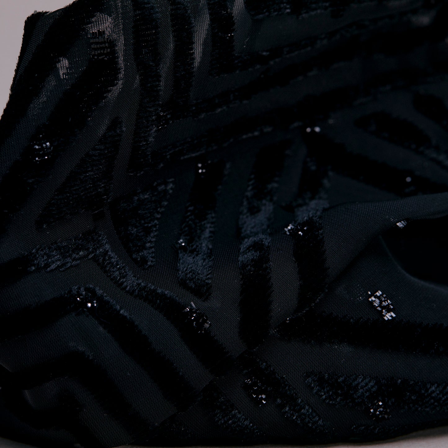 1521 Chocho Velvet Headband | Black