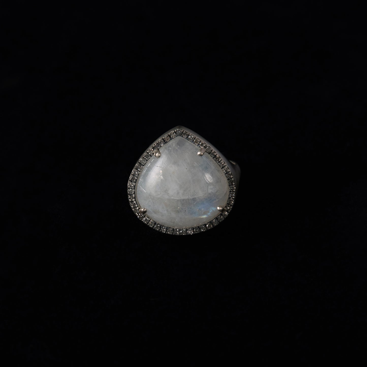 2000 Moon Stone | Canan Ring