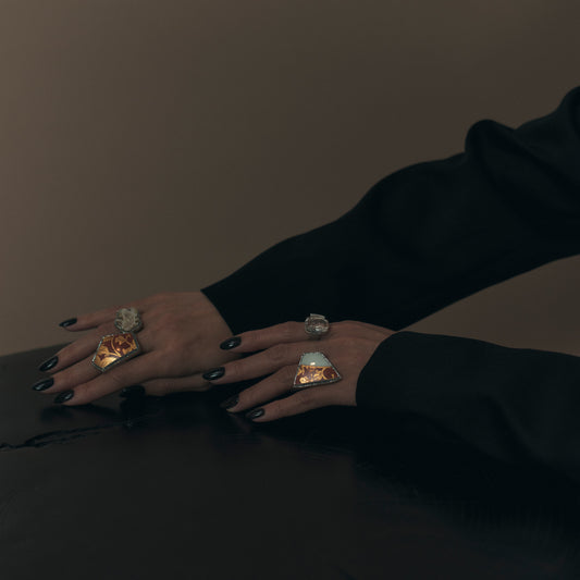 2210 Kutani porcelain 錦山窯 | One of a kind Canan Ring