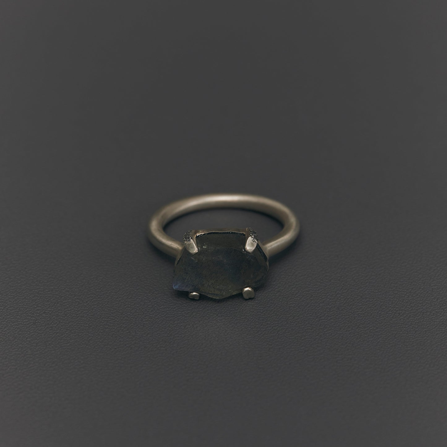 1778 Labradorite | One of a Kind Cea Ring