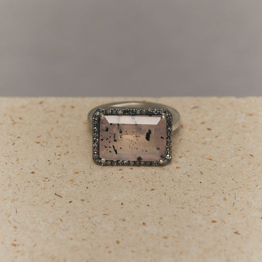 1832 Dot Rose Quartz | One of a Kind Reni Ring