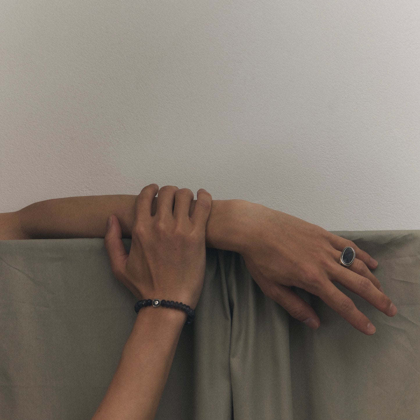 1899 Iolite | Talisman Bracelet