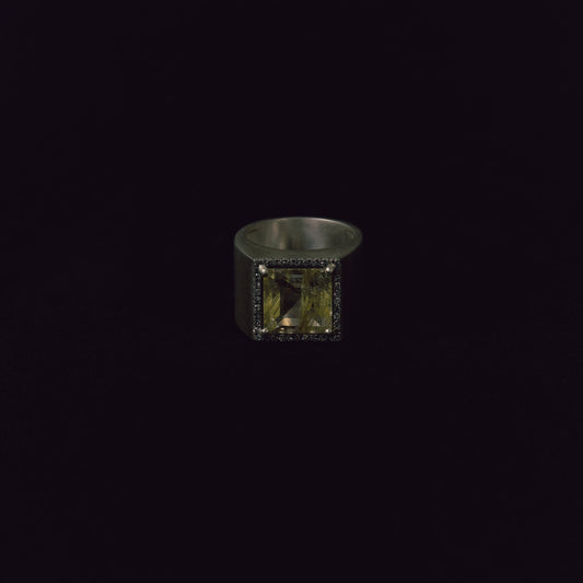 3052 RUtilated Quartz|Minya Pinky Ring