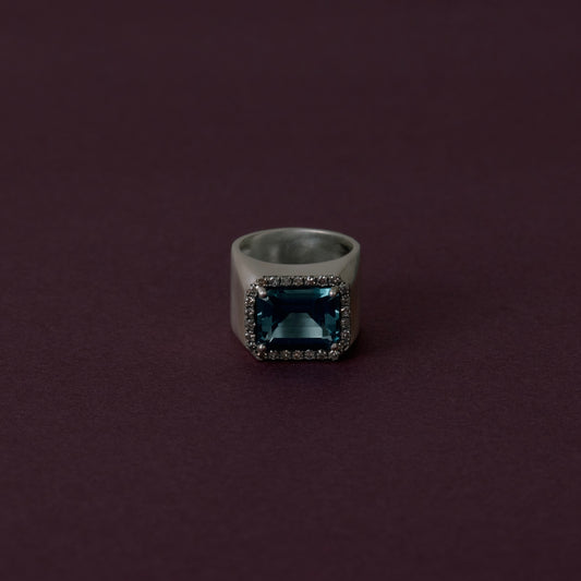3243 London Blue Topaz | One of a Kind Minya Pinky Ring