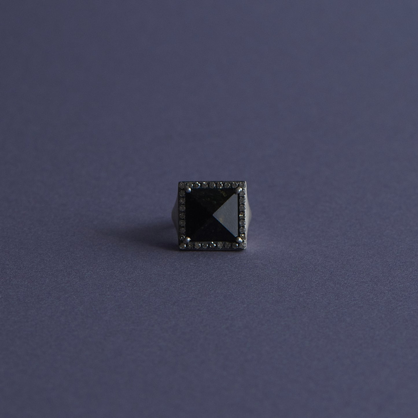 387 Magnetite | One of a Kind Canan Pinky Ring