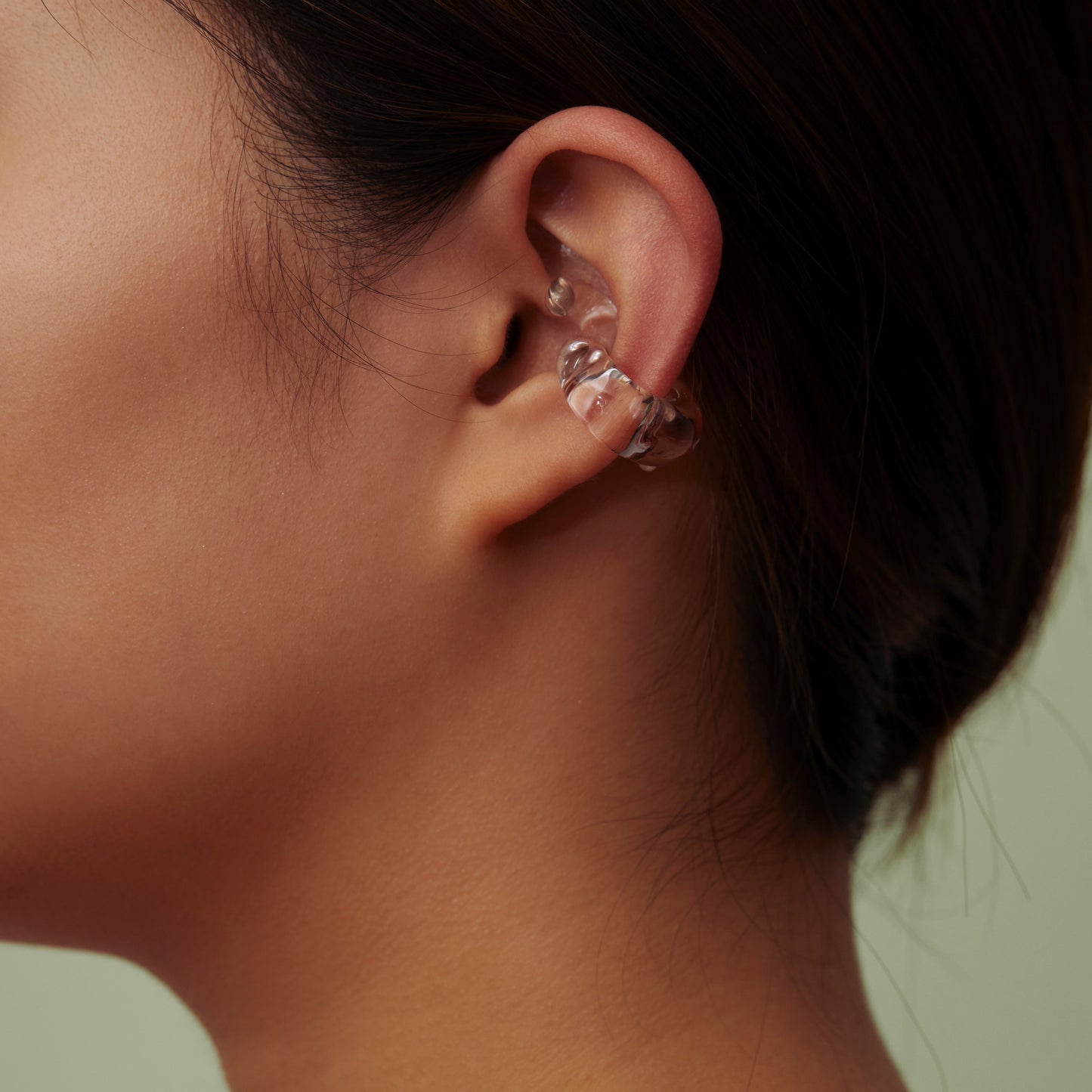 40 Cisera Glass Ear cuff | clear