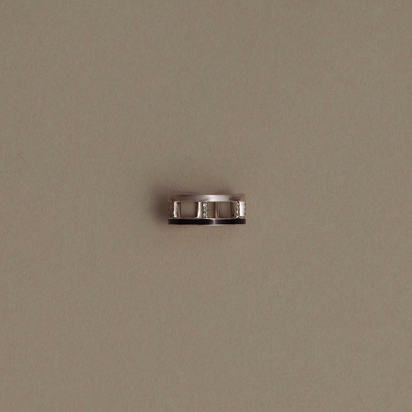 63 An Cuff Ring