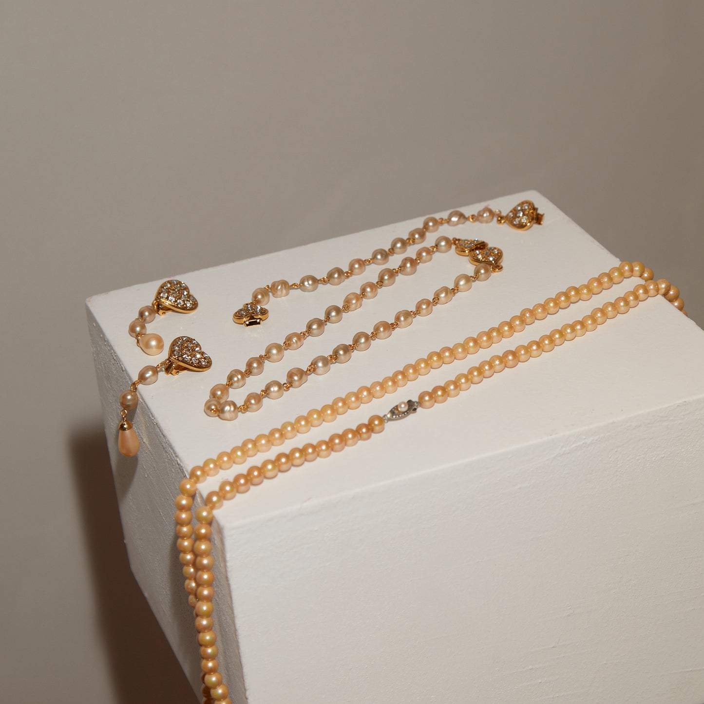 147 ‘70s Vintage Costume Jewelry