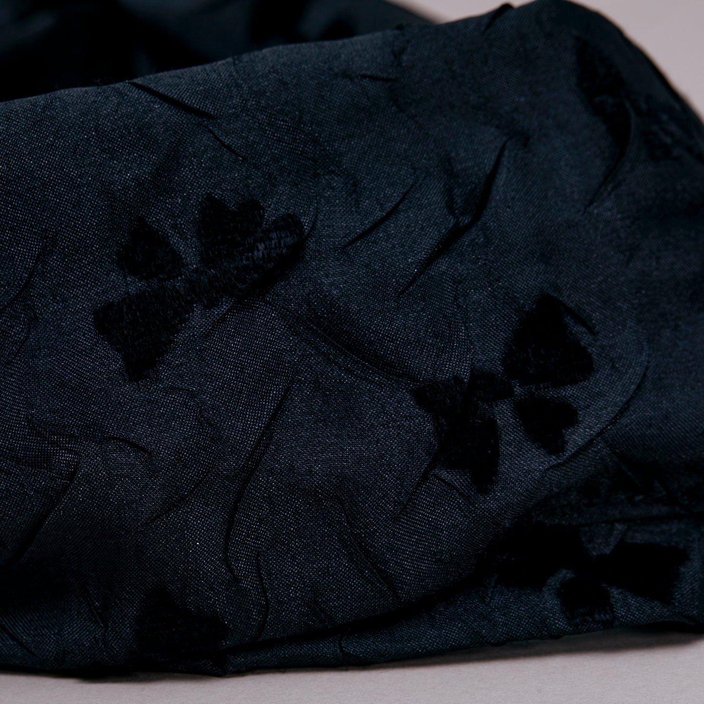 1521 杣長 Velvet Headband | Black