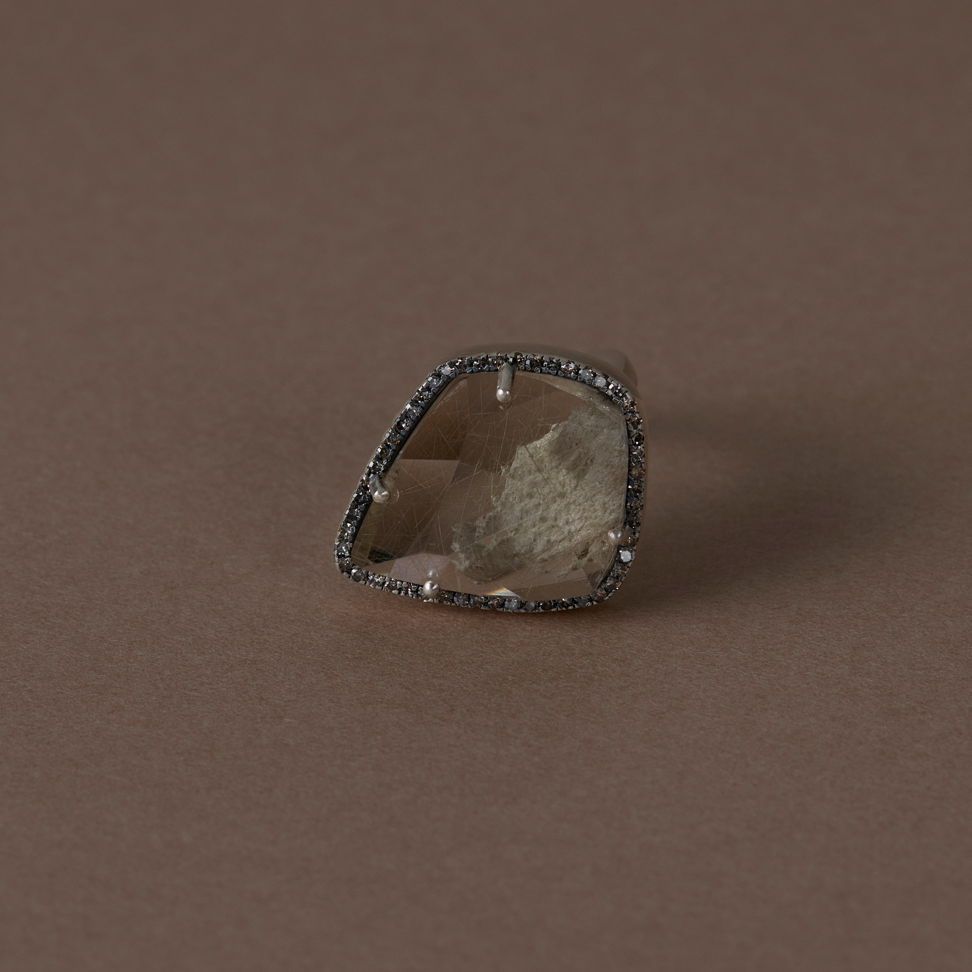 アドリンヒュー　ガーデンクォーツ　シルバー　ダイヤ　リング　未使用 1969 Garden Quartz | One of a Kind Reni Ring – Adlin Hue