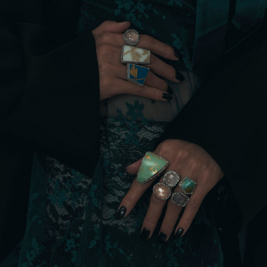 2198 Kutani porcelain 錦山窯 | One of a kind Reni Ring