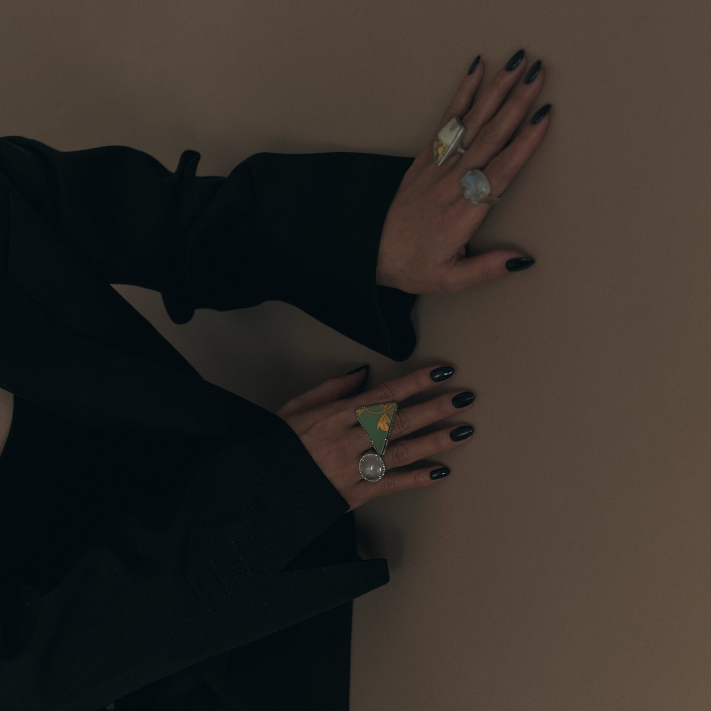 2200 Kutani porcelain 錦山窯 | One of a kind Canan Ring