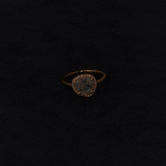 2261 Slice Diamond | K18YG One of a Elia Ring