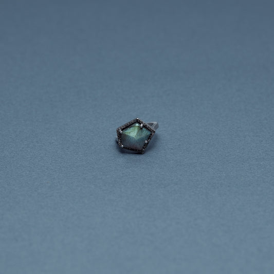 823 Labradorite | One of a Kind Reni Ring