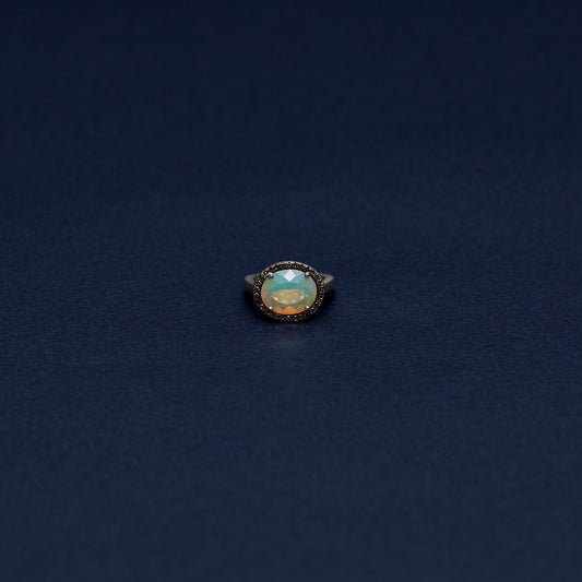 832 Opal | Reni Ring