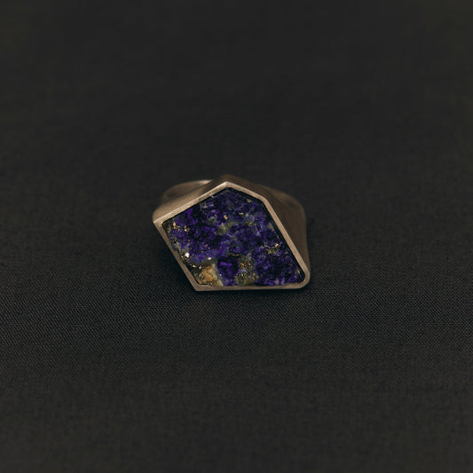 1760 Lapis Lazuli | One of a Kind Gimel Ring
