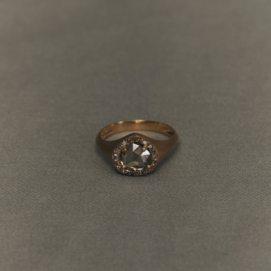 1792 Rose Cut Diamond | K18YG One of a Katia Ring