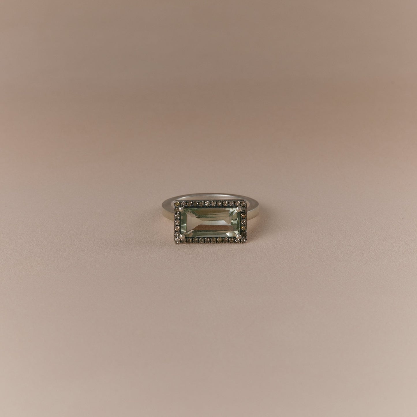 2616 Green Amethyst | Reni Ring