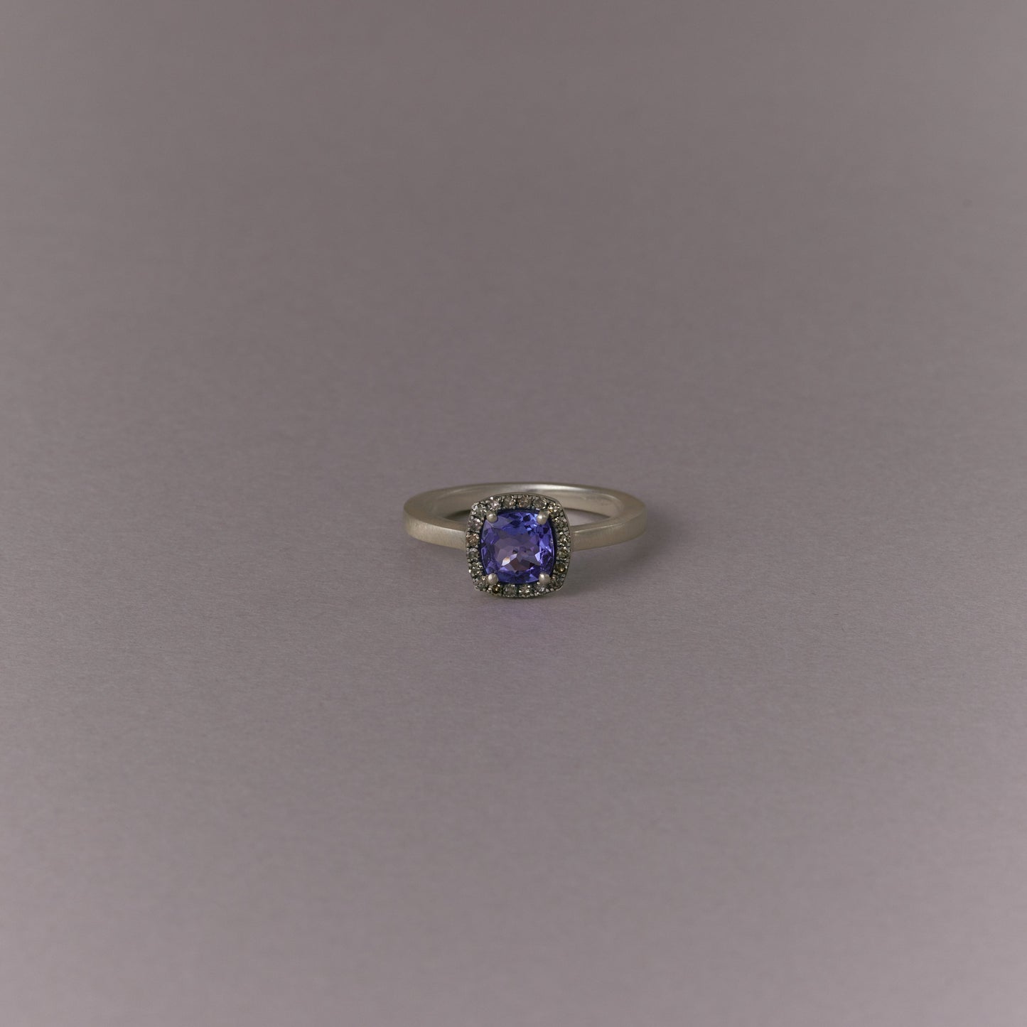 2619 Tanzanite | Reni Ring