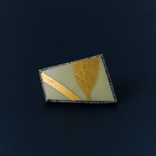 2687 Kutani porcelain 錦山窯 | One of a kind Canan Ring