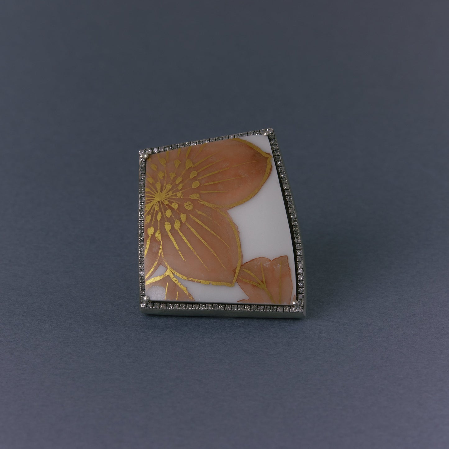 2697 Kutani porcelain 錦山窯 | One of a kind Canan Ring