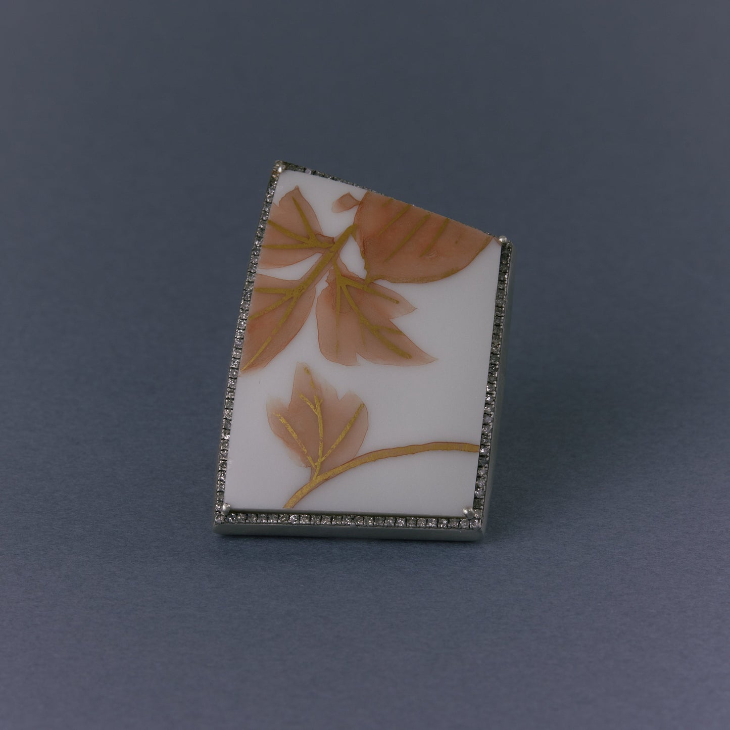 2700 Kutani porcelain 錦山窯 | One of a kind Canan Ring