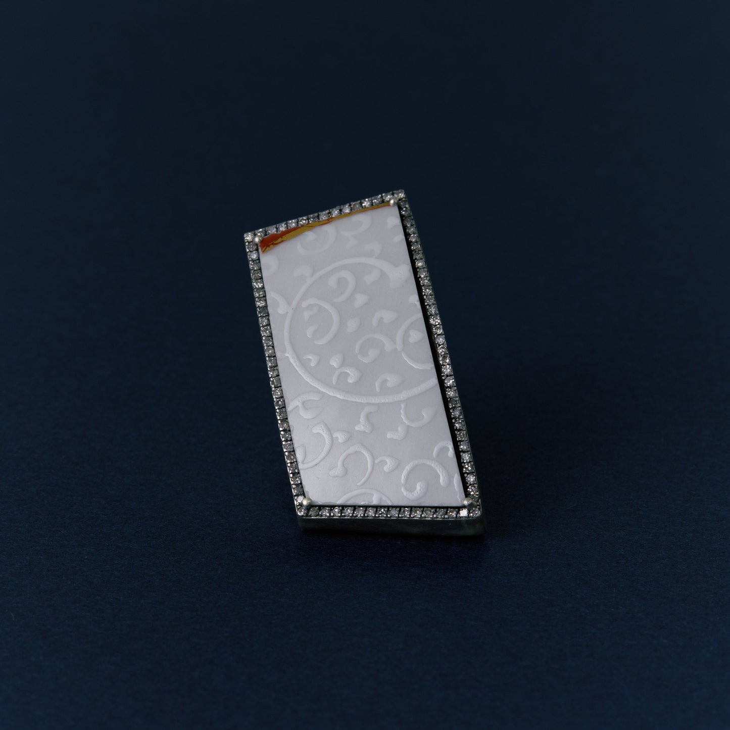 2702 Kutani porcelain 錦山窯 | One of a kind Canan Ring