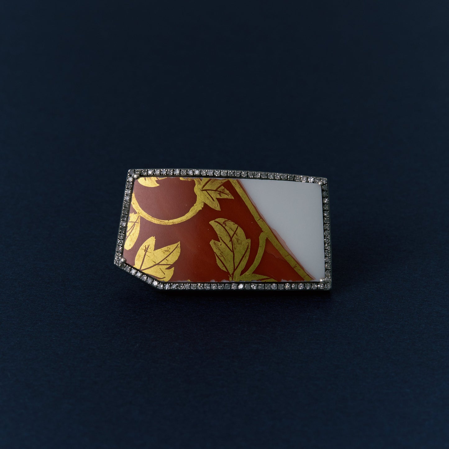 2708 Kutani porcelain 錦山窯 | One of a kind Canan Ring