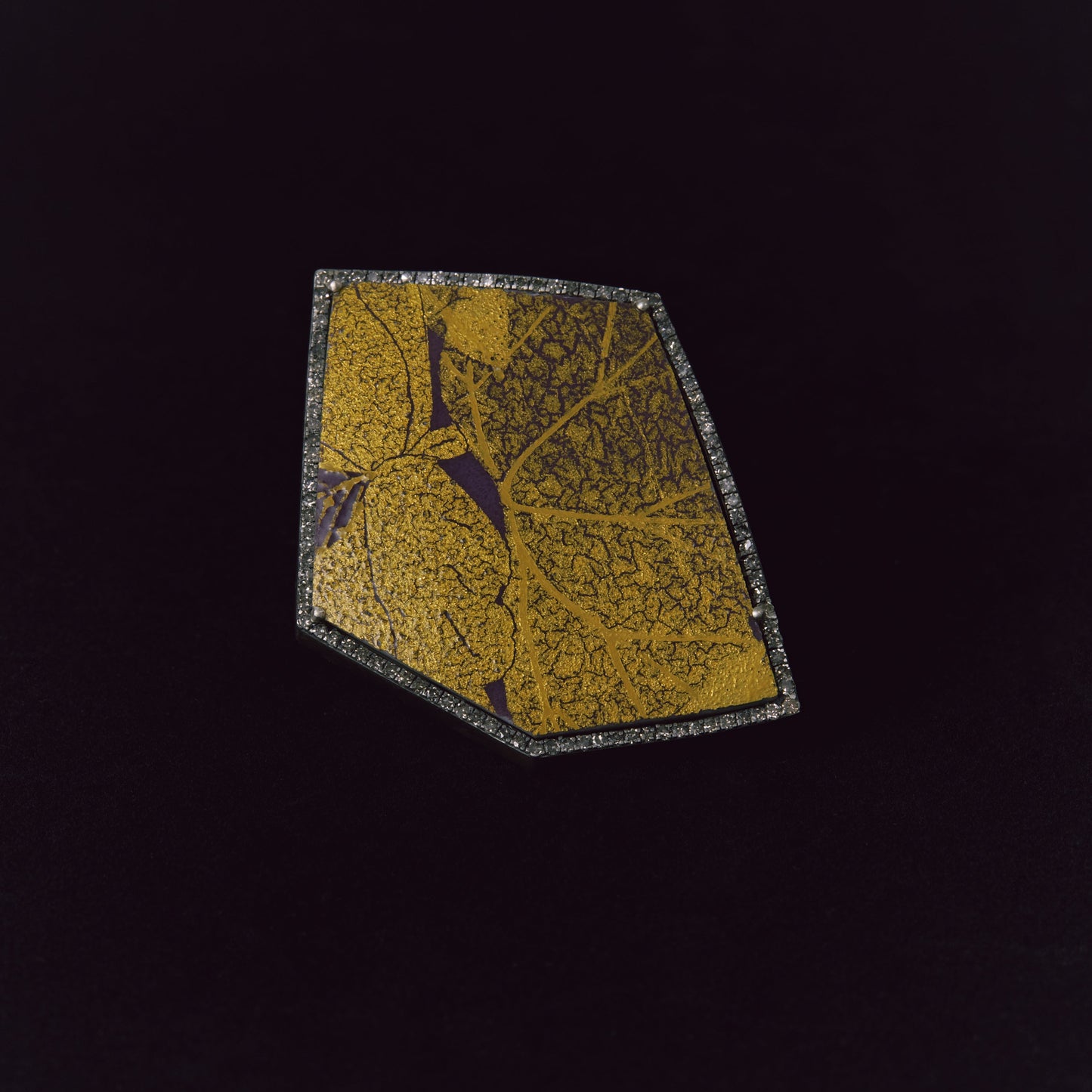 2718 Kutani porcelain 錦山窯 | One of a kind Canan Ring