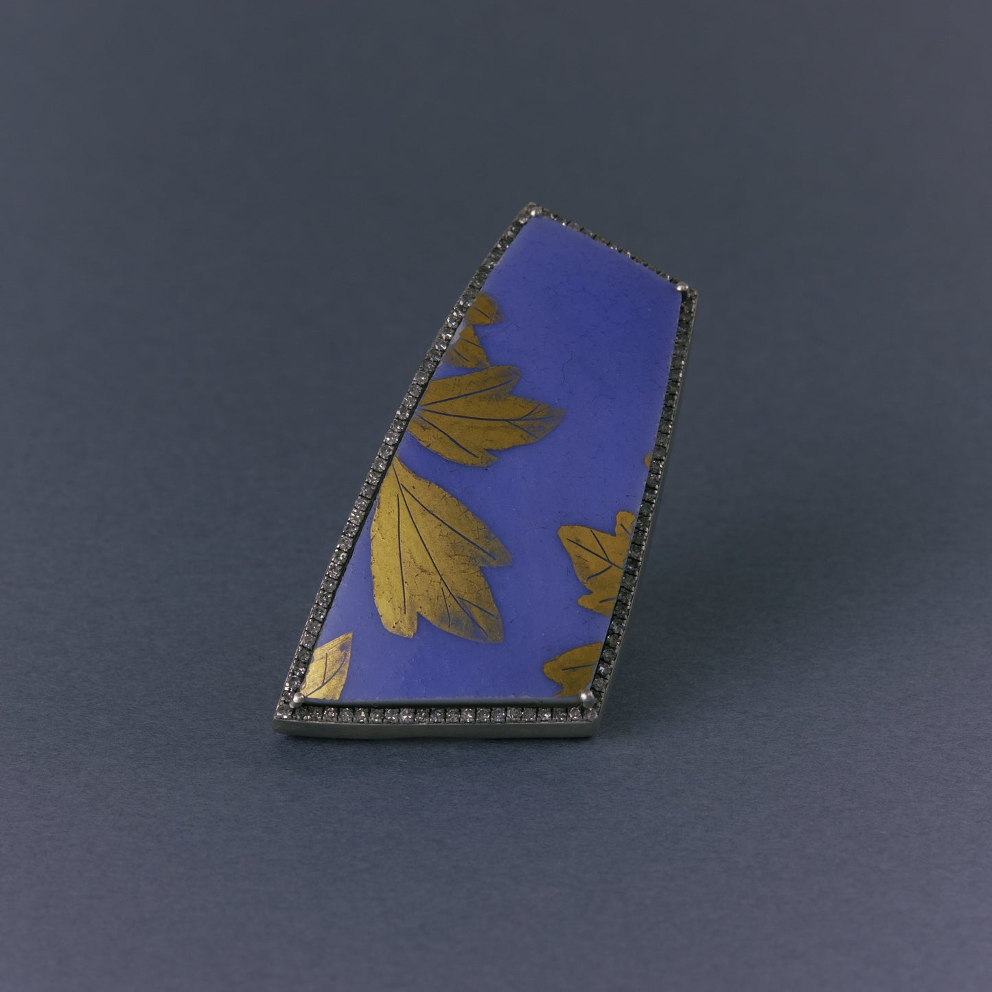 2730 Kutani porcelain 錦山窯 | One of a kind Canan Ring