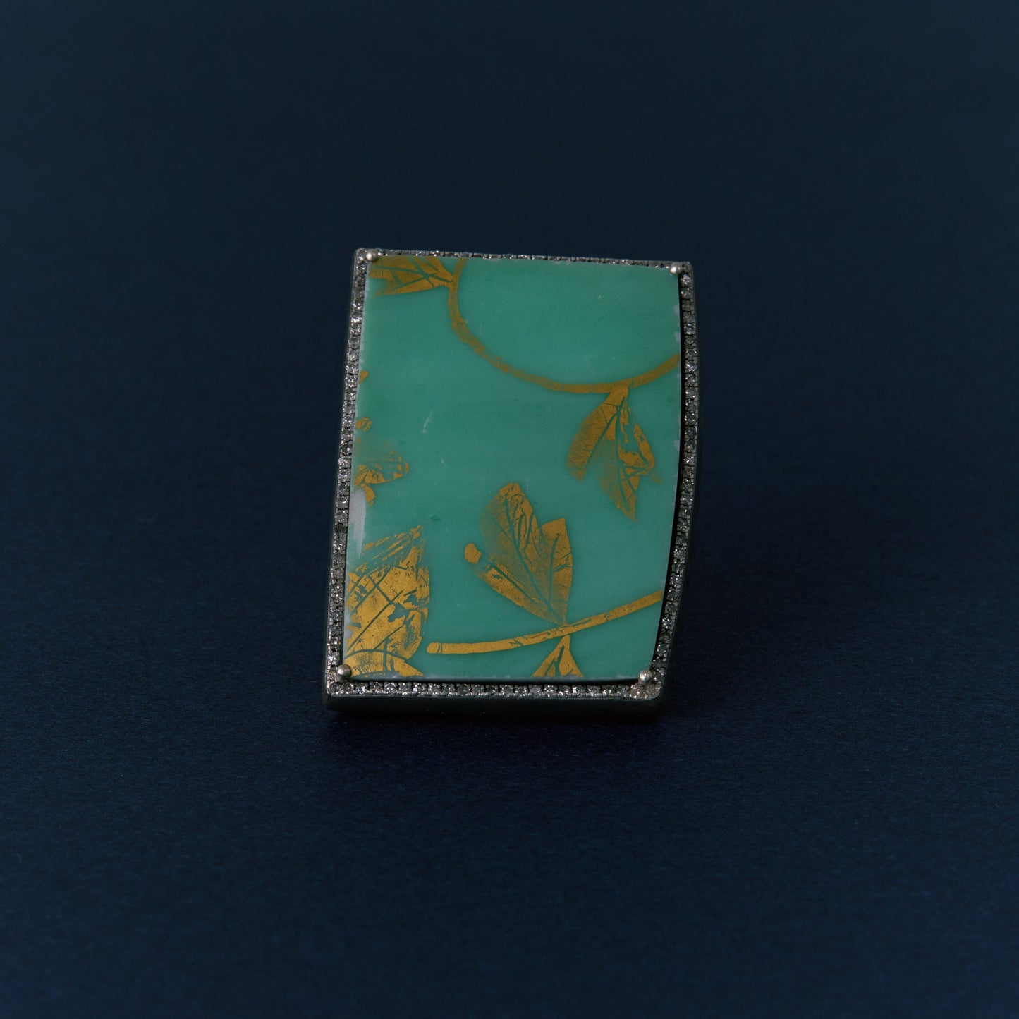 2748 Kutani porcelain 錦山窯 | One of a kind Canan Ring