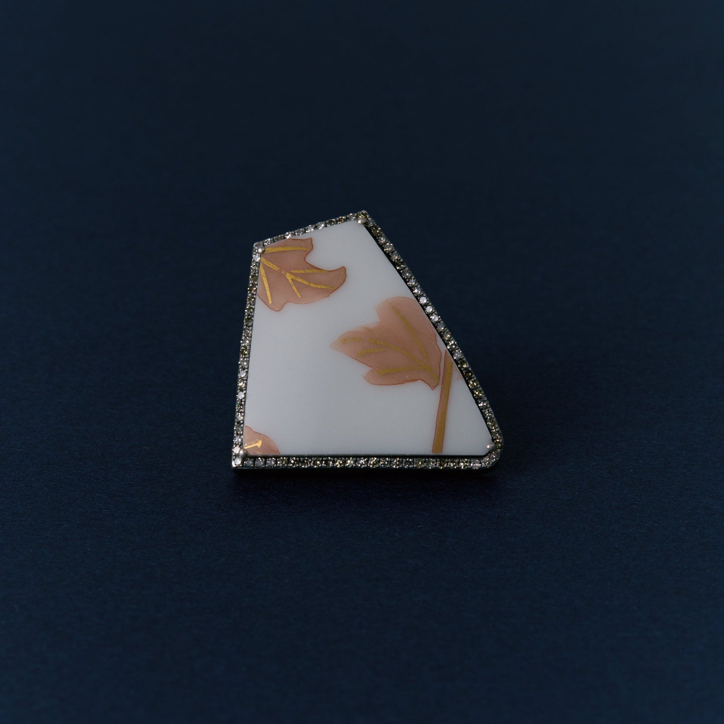 2759 Kutani porcelain 錦山窯 | One of a kind Reni Ring