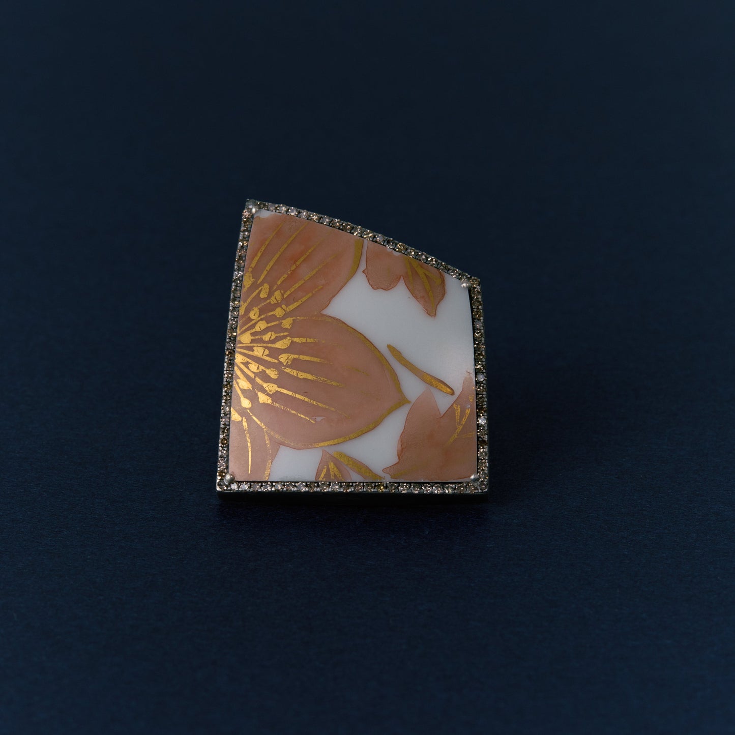 2762 Kutani porcelain 錦山窯 | One of a kind Reni Ring