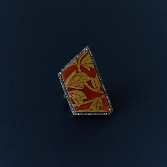 2768 Kutani porcelain 錦山窯 | One of a kind Reni Ring