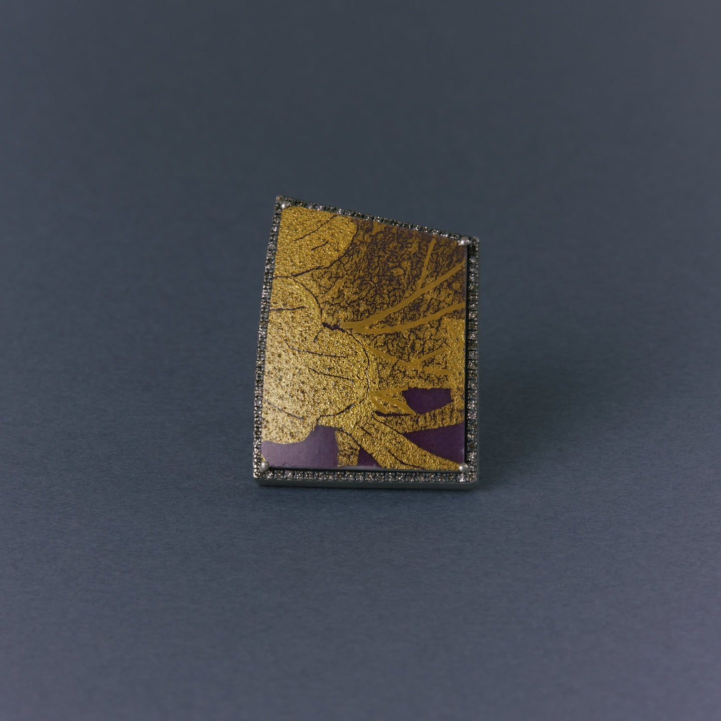 2772 Kutani porcelain 錦山窯 | One of a kind Reni Ring