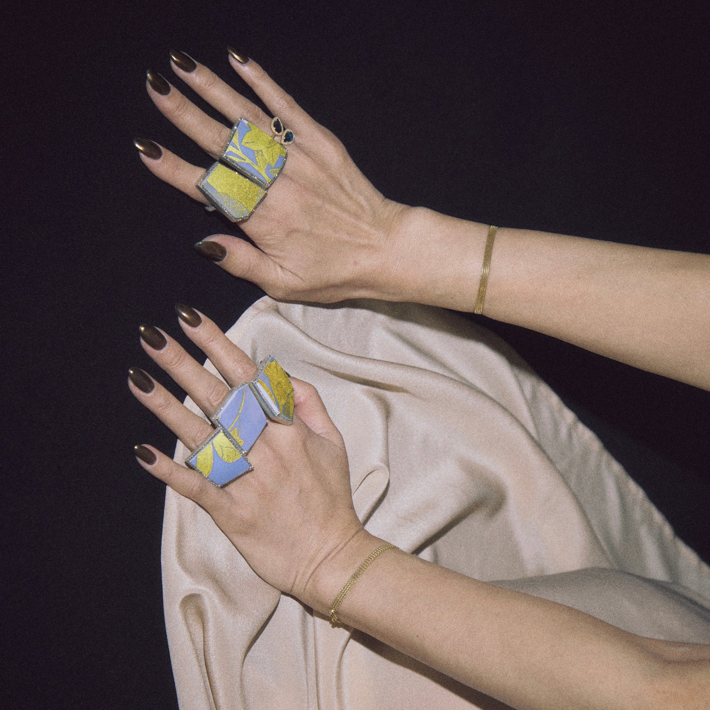 2786 Kutani porcelain 錦山窯 | One of a kind Reni Ring