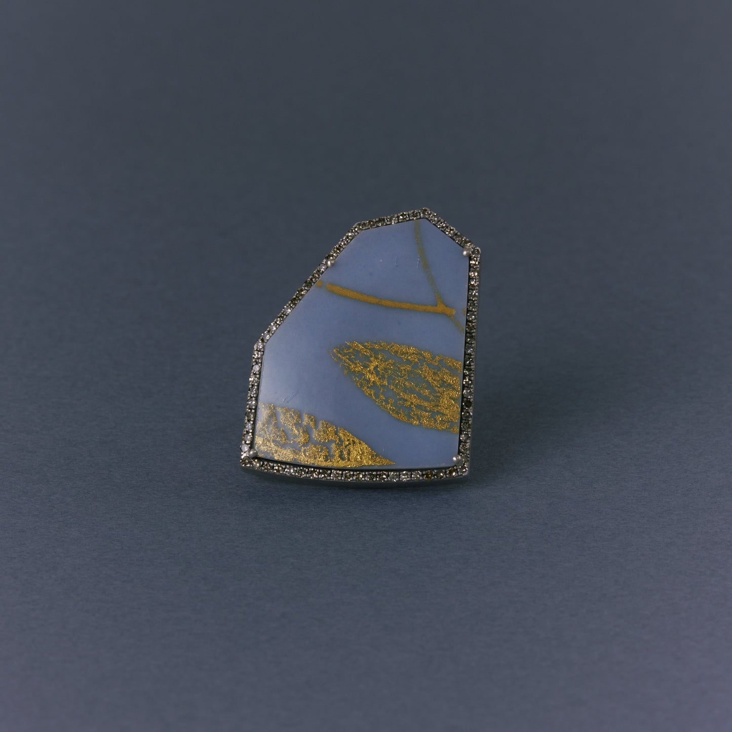 2784 Kutani porcelain 錦山窯 | One of a kind Reni Ring