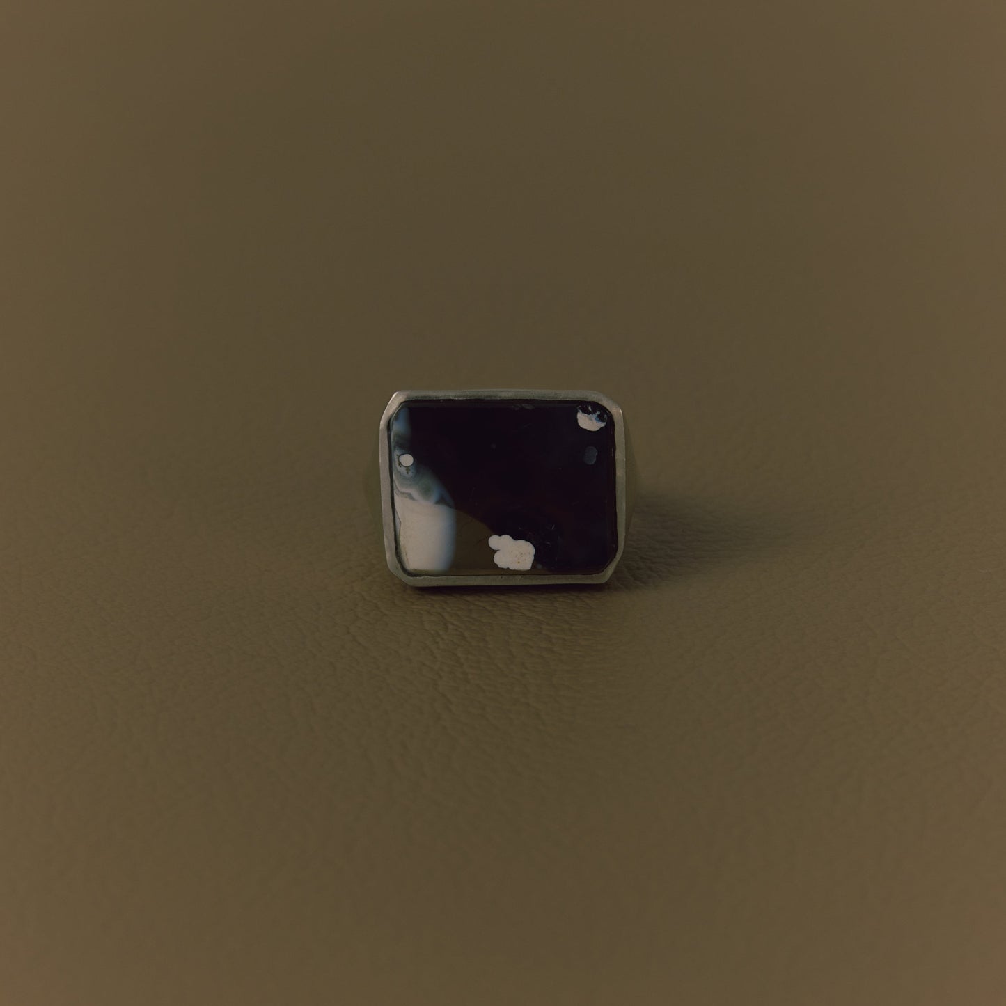 2826 Agate | One of Kind Gimel Ring