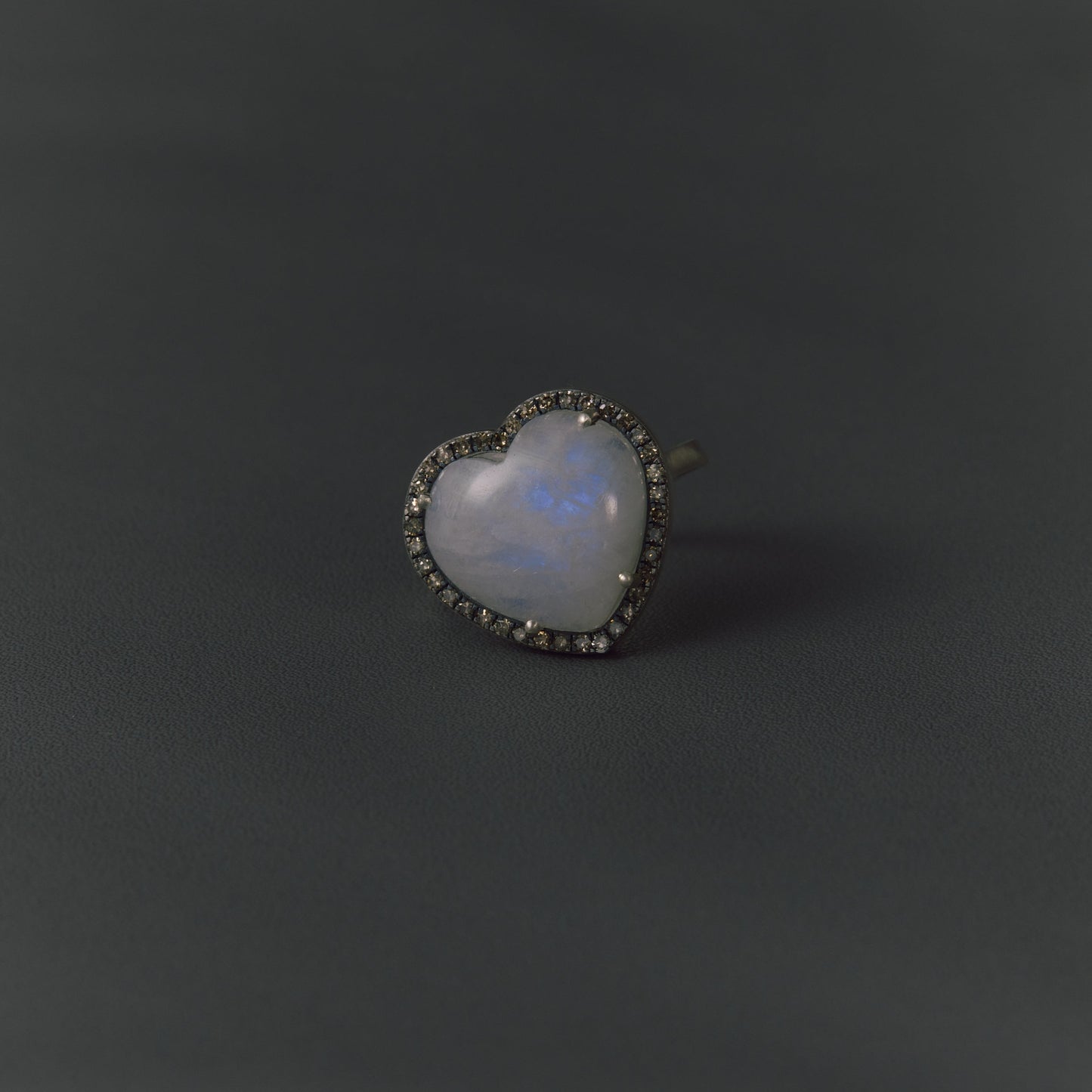 3033 Moon Stone | Reni Ring