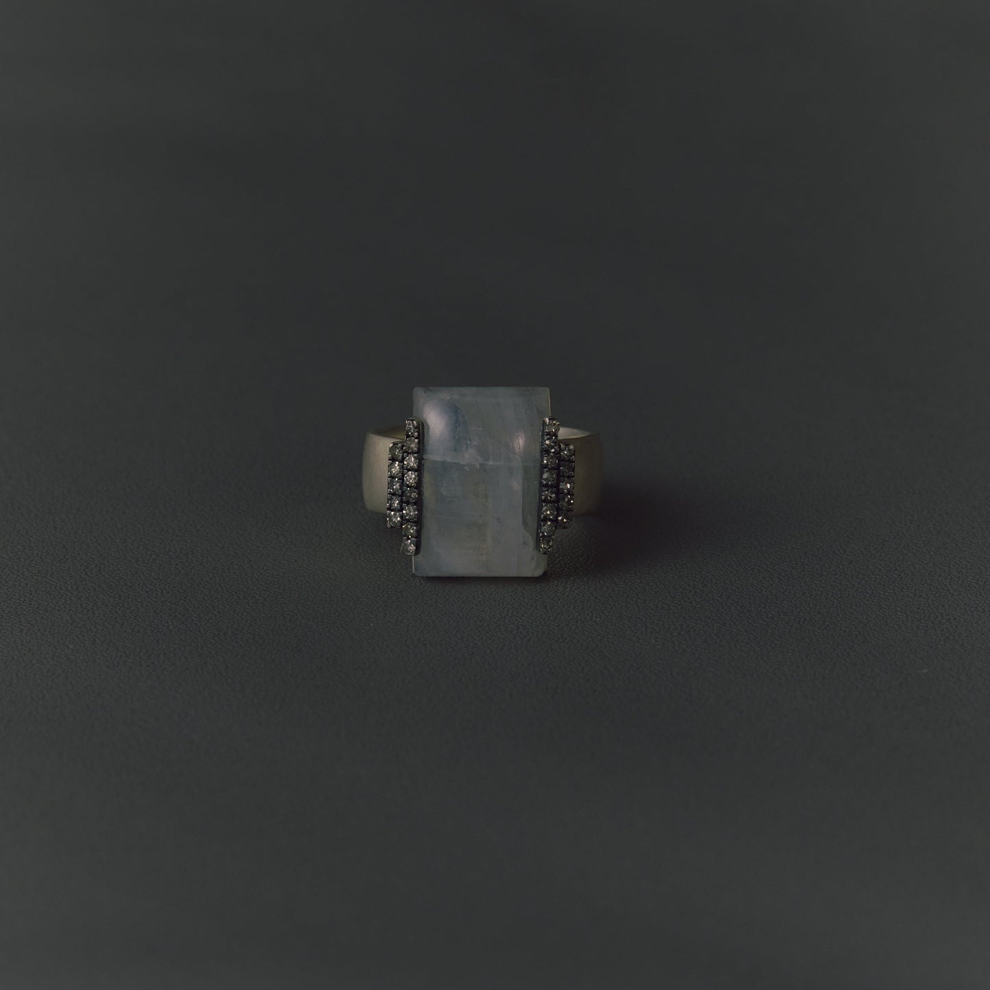 3040 Moon Stone|One of a Kind Adlin Ring