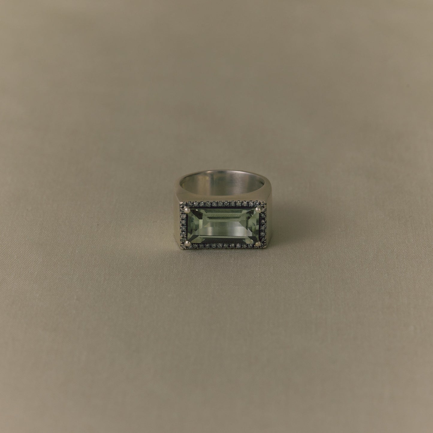 3056 Green Amethyst | Minya Pinky Ring