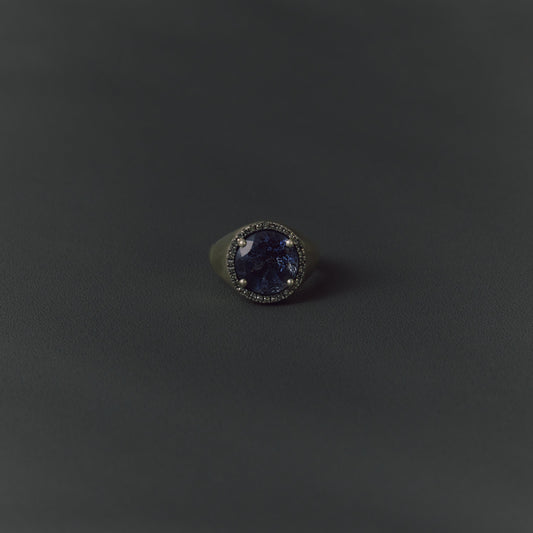3086 Sun Iolite | Canan Pinky Ring
