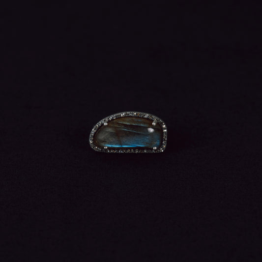 3200 Labradorite  | One of a Kind Reni Ring