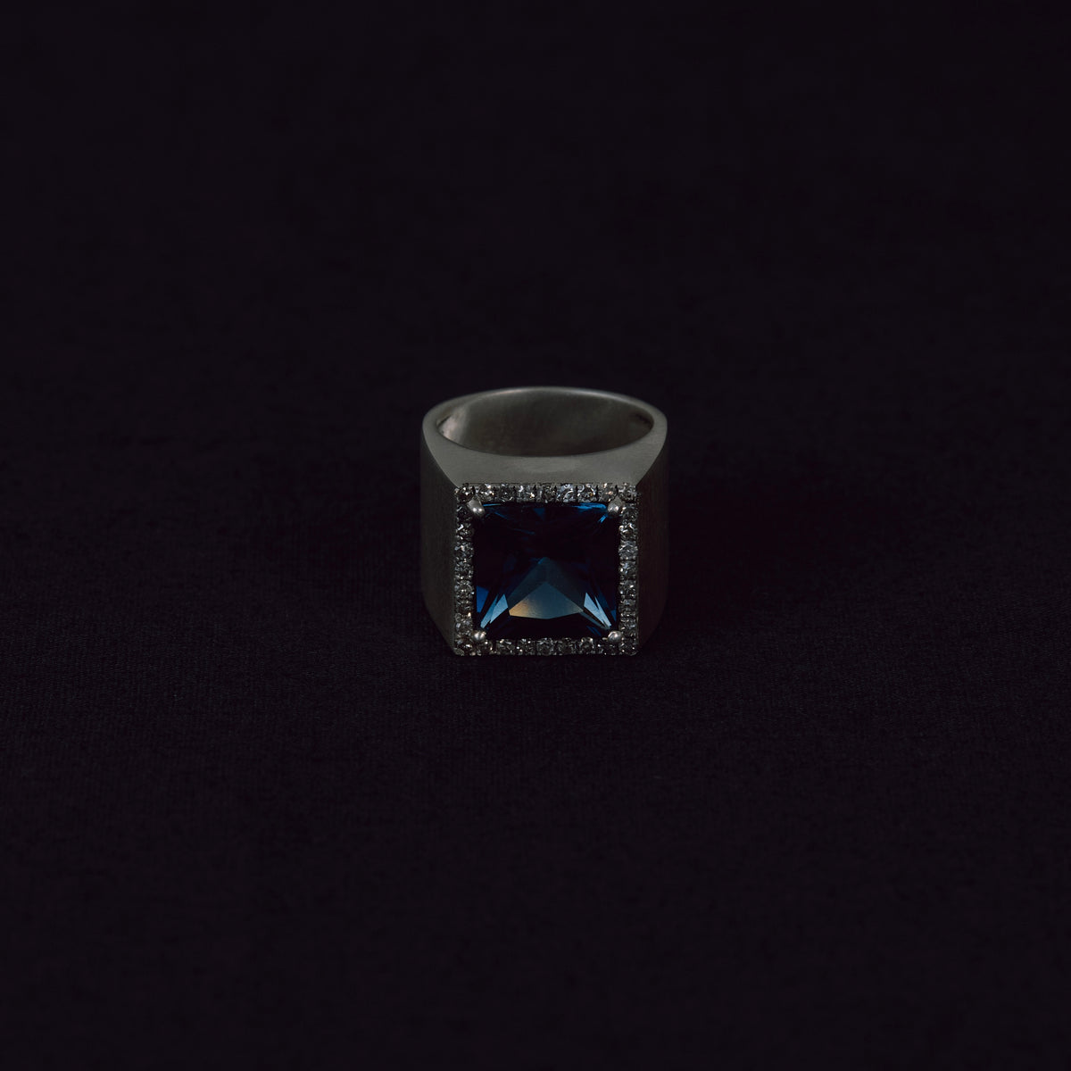 3244 London Blue Topaz | One of a Kind Minya Pinky Ring
